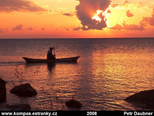 Jezero Malawi - západ slunce