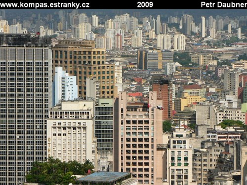 Pohled na São Paulo z mrakodrapu Edifício Itália