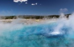 yellowstone-17-jedno-z-velkach-vridel-v-sousedstvi-grand-prismatic-spring.jpg