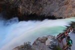 yellowstone-26-lower-falls-na-rece-yellowstone--pohled-seshora.jpg