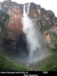 CANAIMA-05-vodopad-Salto-Angel-(vyska-979-metru).jpg
