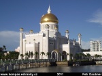 brunej-03-mesita-omar-ali-saifuddien-mosque.jpg