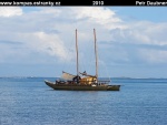apia-02-domoroda-plachetnice-v-zatoce-apia-harbour.jpg