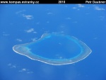 NOUMEA-02-atol-z-letadla-(pravdepodobne-Tonga).jpg