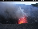 TANNA-27-vulkan-Yasur-erupce.jpg
