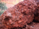 australie-kata-tjuta-jsou-tvoreny-takovymto-slepencem-sedimentu.jpg