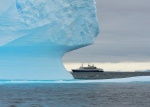 antarktida--nase-lod-clipper-adventurer.jpg