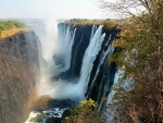 zambie--viktoriiny-vodopady.jpg