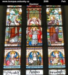 Holesovice-04-kostel-svateho-Antoninai-vyzdoba-oken.jpg