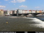 Nove-Mesto-13-Sitkovsky-jez,-Jiraskuv-most,-tancici-dum.jpg