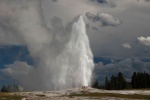 yellowstone-10-old-faithful-geyser.jpg